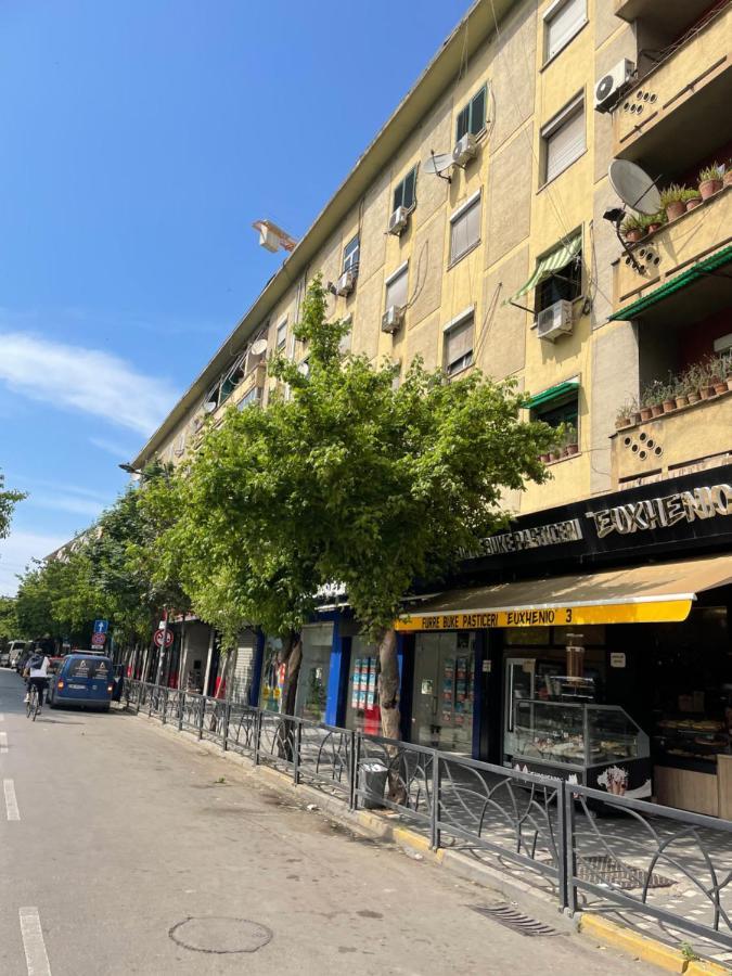 City Center Apartment Kafe Flora Tirana Exterior photo